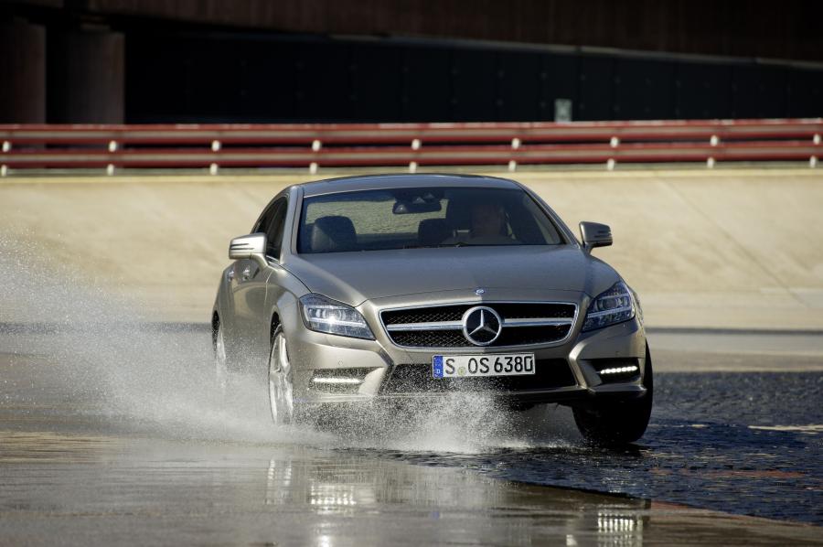  Mercedes-Benz CLS-Class 2010 года  (фото 73 из 143)